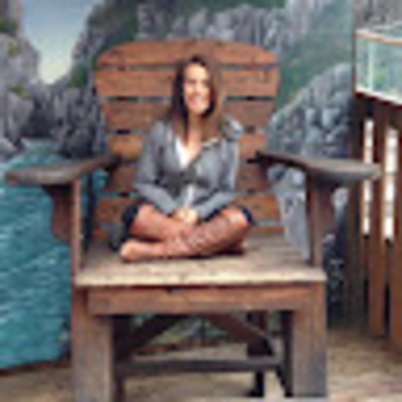 Meet your Posher, Taylor ann - Picture 1 of 1